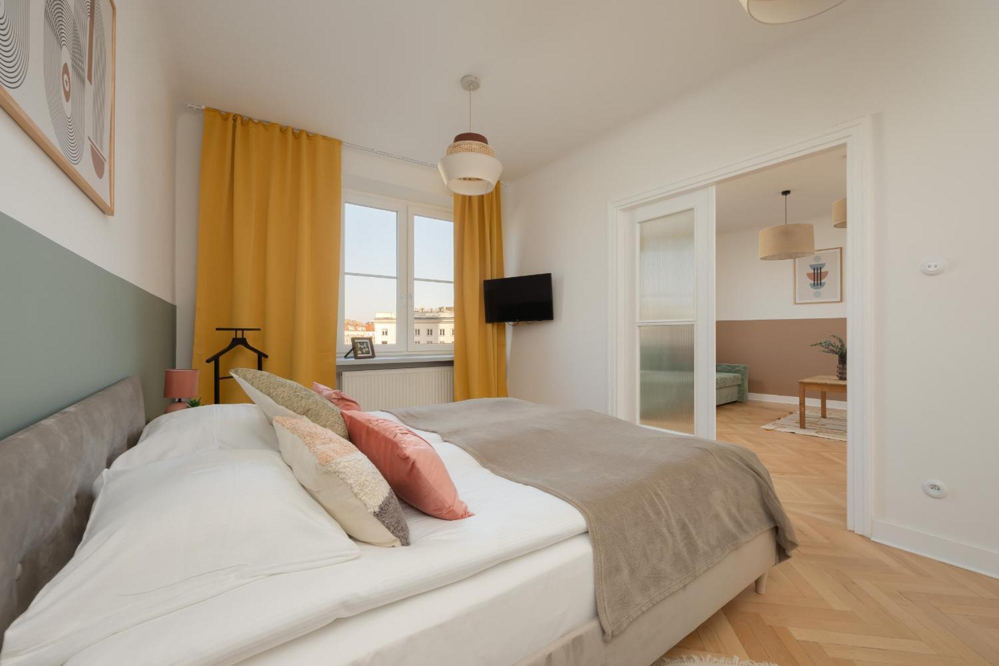 Apartment For 6 People Near Royal Baths Park By Renters Prestige Varsó Kültér fotó