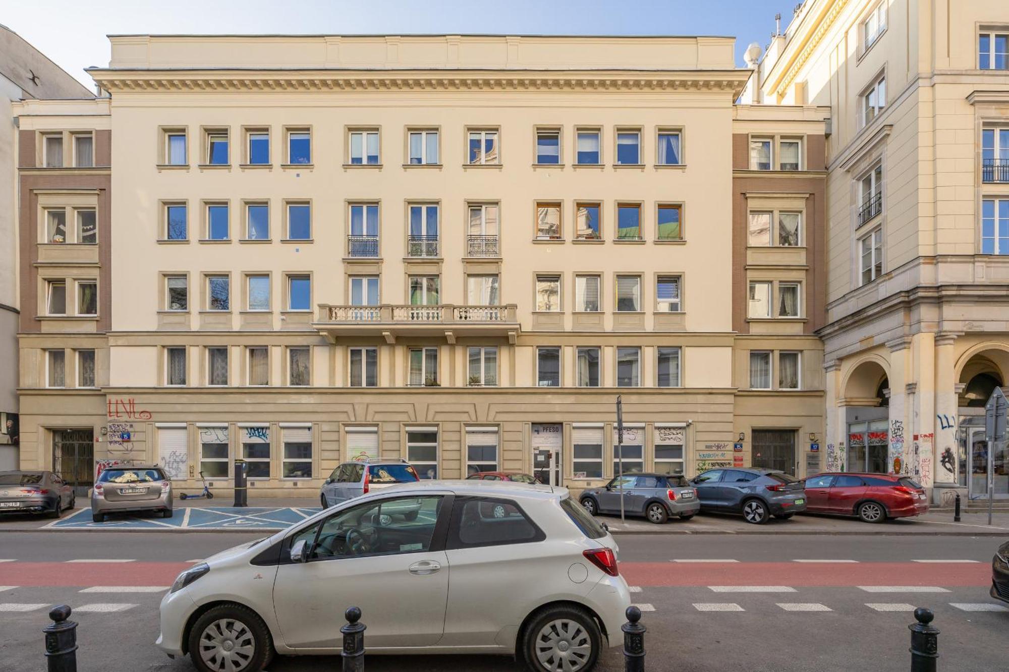 Apartment For 6 People Near Royal Baths Park By Renters Prestige Varsó Kültér fotó